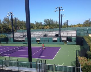 NUSSLI installed the training courts with a total of 7,500 seats on Key Biscayne. The NUSSLI crew brought the grandstand material to sunny Miami directly from wintry Vail/Beaver Cree