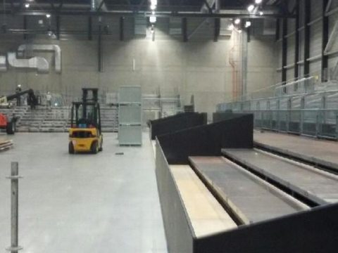 NÜSSLI errichtet eine Tribünenanlage sowie die VIP-Loge für den Fed-Cup-Halbfinal