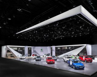 NÜSSLI baut den Škoda-Messestand auf dem 87. Auto-Salon in Genf