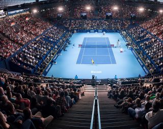 NUSSLI is in charge of the temporary additional grandstands in the St. Jakobshalle for the 30th time this year.