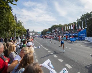 Image: NUSSLI constructed several grandstands and pedways along the route of the 44th Berlin Marathon.