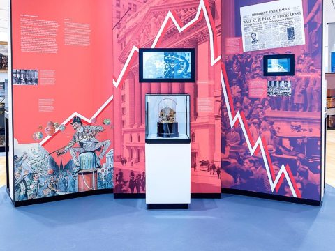 NUSSLI constructed the new permanent exhibition at the Museum of Communication in Frankfurt. 