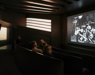 Sala de cine del Museo Judío de Berlín