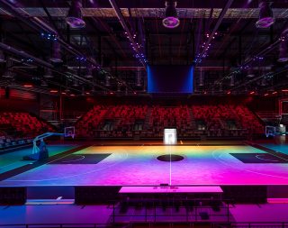 Weisses Funktionslicht und auch vollfarbiges Showlicht für die Kia Metropol Arena