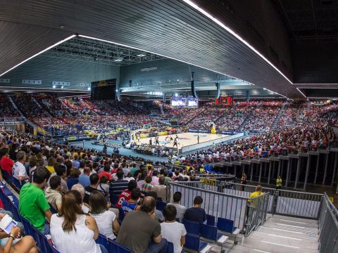 In Bilbao erweiterte NÜSSLI die Zuschauerkapazität um 3400 Plätze. 
