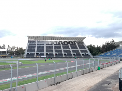 Gradas de NUSSLI en el Gran Premio de México 