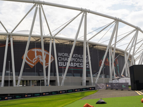 Nach dem Konzept von NAPUR Architekten erweiterte NÜSSLI das «National Athletics Center» um 25.000 Plätze