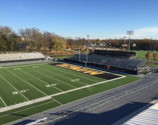 For the Monon Bell tournament, NUSSLI erected more than 5,000 additional spectator seats in the Blackstock Stadium in Gr