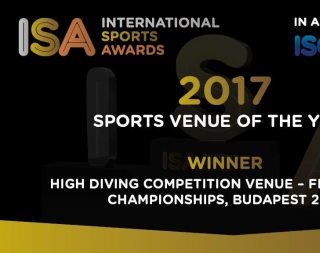 Bild: Der High Diving Turm an den 17. FINA Schwimm-Weltmeisterschaften wurde mit dem International Sports Award in der K
