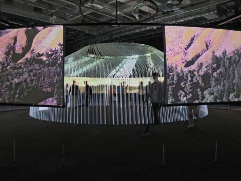 Bild: Der Pavillon Grossbritannien präsentiert sich mit einem 360° Landschaftspanorama.