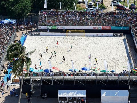 NÜSSLI realisierte eine Beachsoccer-Arena für 2000 Zuschauer und weitere Eventbauten