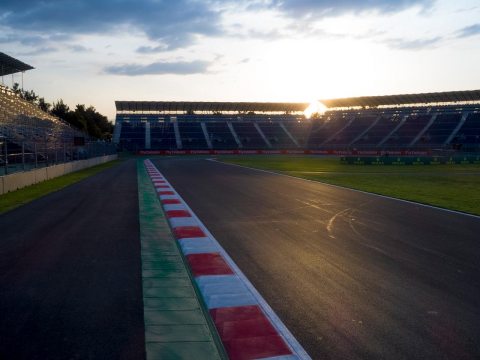 Wie schon in den letzten Jahren hat NÜSSLI sämtliche temporäre Tribünen und VIP-Areas für den Grand Prix errichtet.