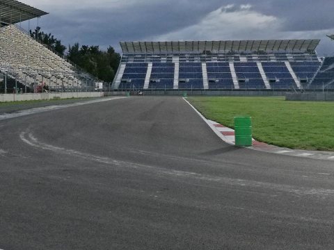 Because of the sophisticated seating concept from NUSSLI 12’960 spectators are going to be able to follow the Formula 1 