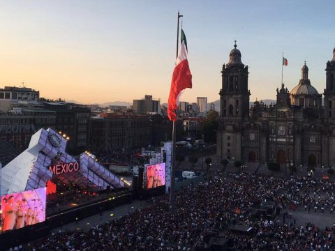 Picture: For the festivities in the center of Mexico City, NUSSLI fitted the Plaza de la Constitución (Zócalo) with a la